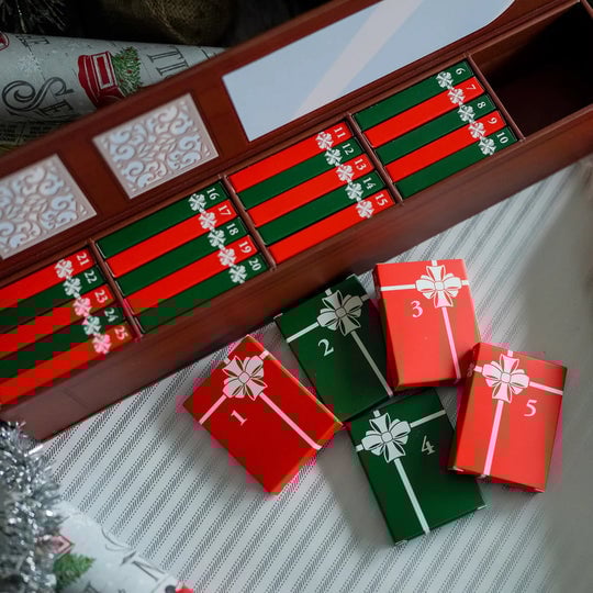 Last Day 50%OFF ✨💥 Mini Book Ornament Advent