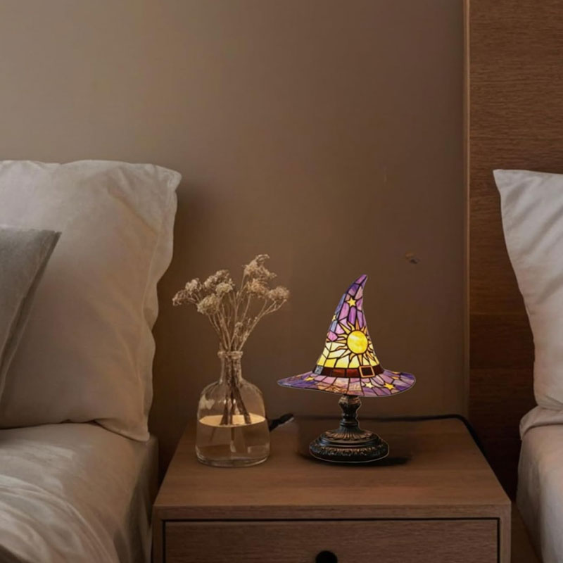 🌟Tiffany-style witch hat table lamp